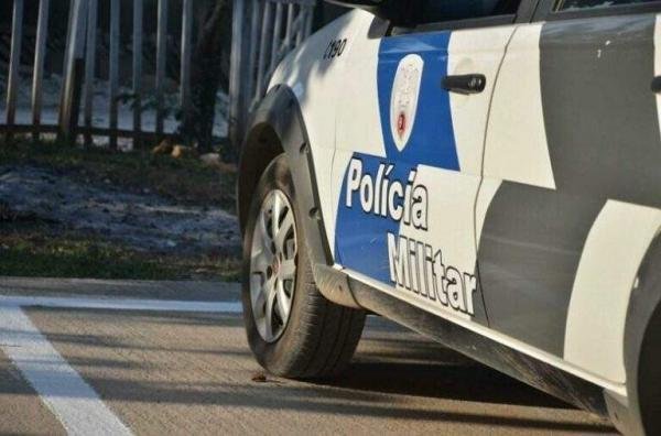 Motorista de aplicativo é agredida após passageiro passar mal e ela se recusar a seguir viagem