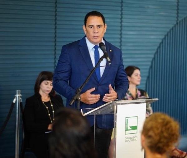 “PP continua sócio do governo Casagrande”, afirma Da Vitória