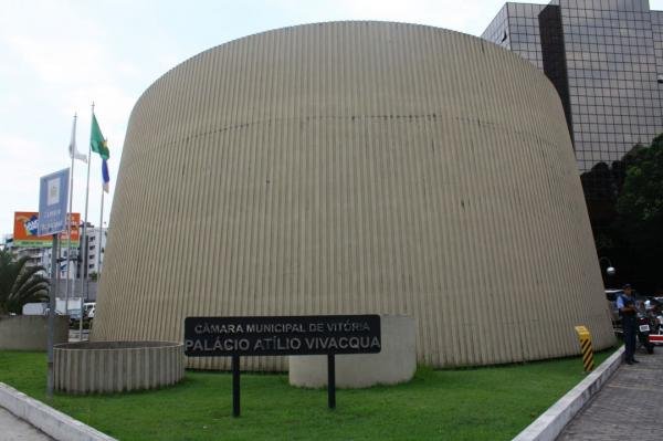 Vitória terá 21 vereadores a partir de 2025 com salários de R$ 17, 6 mil