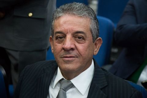 Governo vai enviar proposta para transferir armas para policiais aposentados