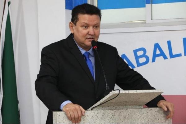 Servidores questionam não pagamento de abono em Cariacica