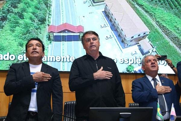 Magno escala Delegado Bahiense para ser candidato do PL em Guarapari