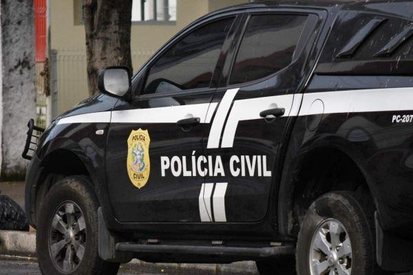 Jovem reage a roubo de celular e leva três tiros em Vila Velha