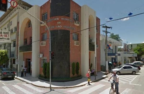 Pesquisa Futura: Enivaldo lidera em Barra de São Francisco