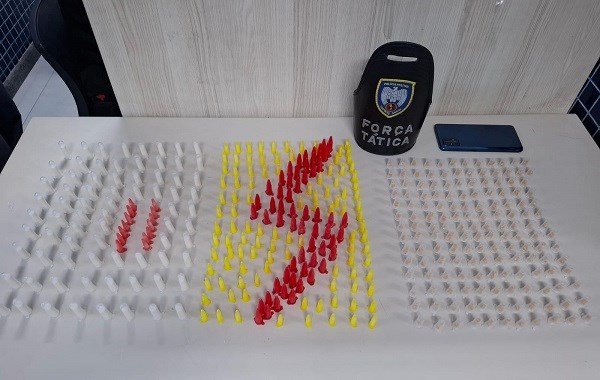 Força Tática do 4º BPM apreende entorpecentes em Vila Velha