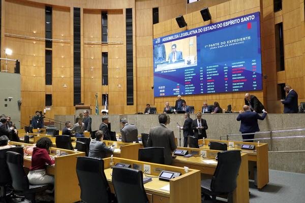 Assembleia Legislativa aprova pacote de abonos para servidores