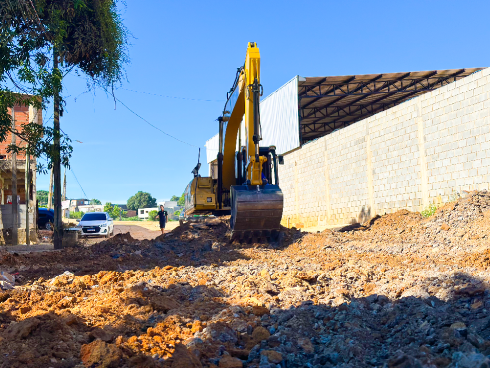 Prefeitura de Cariacica inicia obras de drenagem e pavimentação em ruas de Parque Gramado