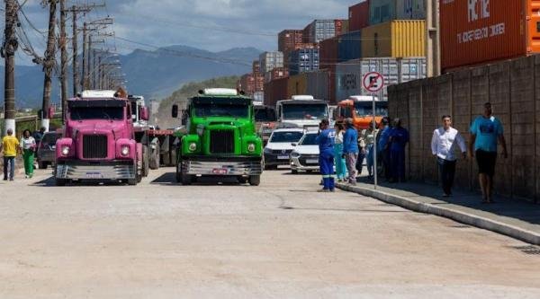 Pavimentação de concreto da ​Reta do Vale impulsionará desenvolvimento da região