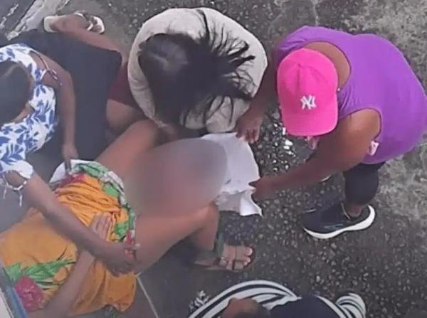 Jovem dá à luz em calçada de salão de beleza em Vila Velha