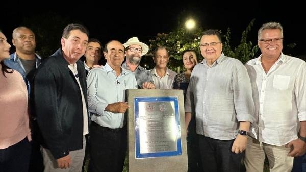 Governo do Estado entrega obras de pavimentação e macrodrenagem em Aracruz