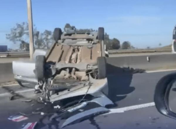 Acidente na Rodovia do Contorno deixa um morto e três feridos