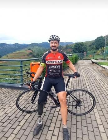 Bruno Freitas: Da dor à glória — ciclista amputado busca novo título estadual após vencer os próprios limites