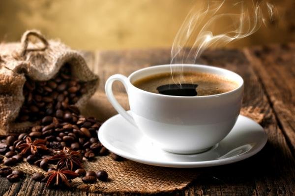 Procon Vitória realiza pesquisa e constata variação de 73% nos preços do café