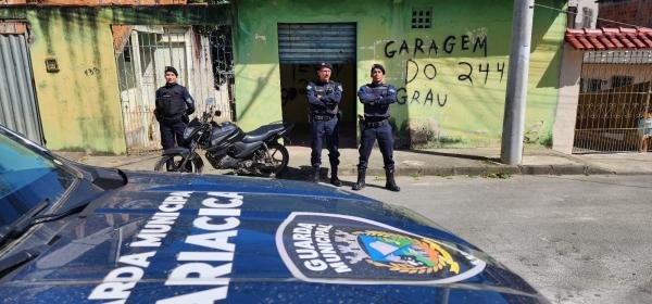 Guarda Municipal de Cariacica, recupera motocicleta com restrição de furto no bairro Bandeirantes