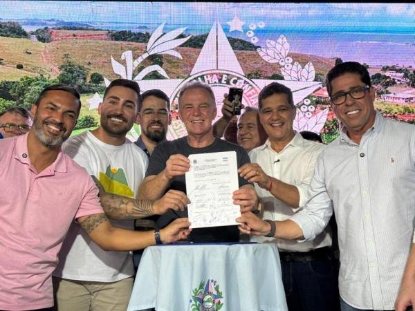 Governo anuncia repasses para escolas e melhorias em acesso turístico em Itapemirim