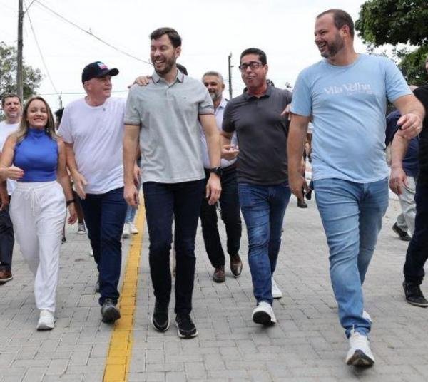 Prefeito de Vila Velha e governador inauguram 13 vias no bairro Barramares