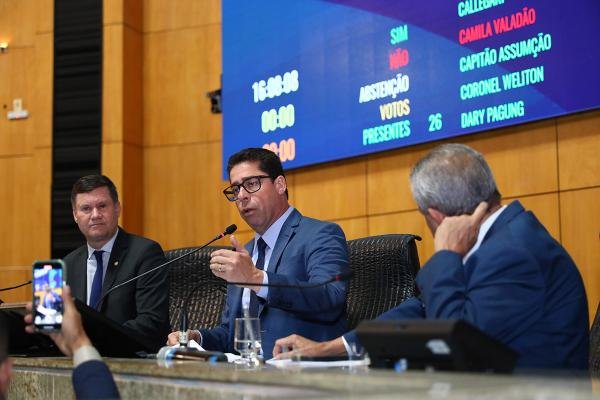 Novo Refis aprovado na Ales inclui contribuinte inscrito em dívida ativa