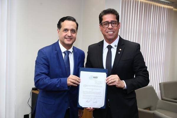 Ales garante fornecimento de aparelho que monitora glicose