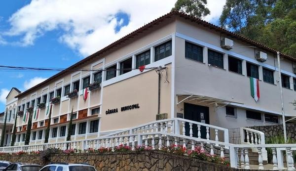 Câmara do ES pode limitar manifestação popular em sessões