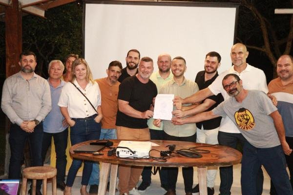 Viana funda Associação dos Empreendedores da Rota das Águas e fortalece turismo rural no município